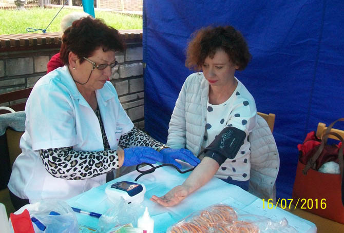 Piknik rodzinny w Sandomierzu i bezpatny pomiar cukru we krwi