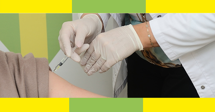 Czekaj nas dwie masowe akcje szczepie - przeciw COVID-19 i grypie. Jak si do nich przygotowa?
